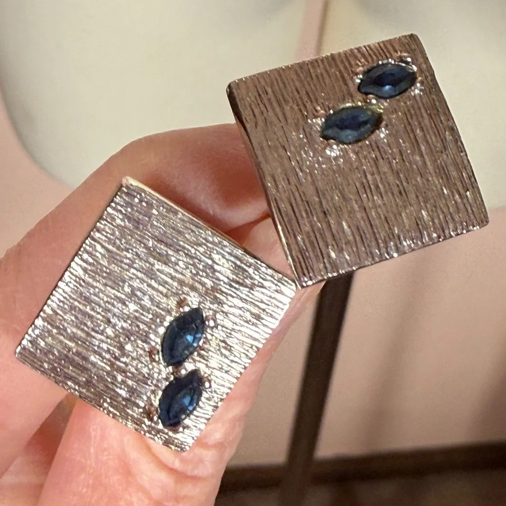 Vintage 1940- 60 Swank Art deco silver Blue Marquise stone Square cuff links